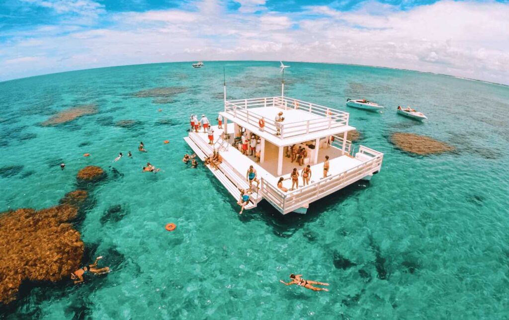 praias no brasil que parecem do Caribe