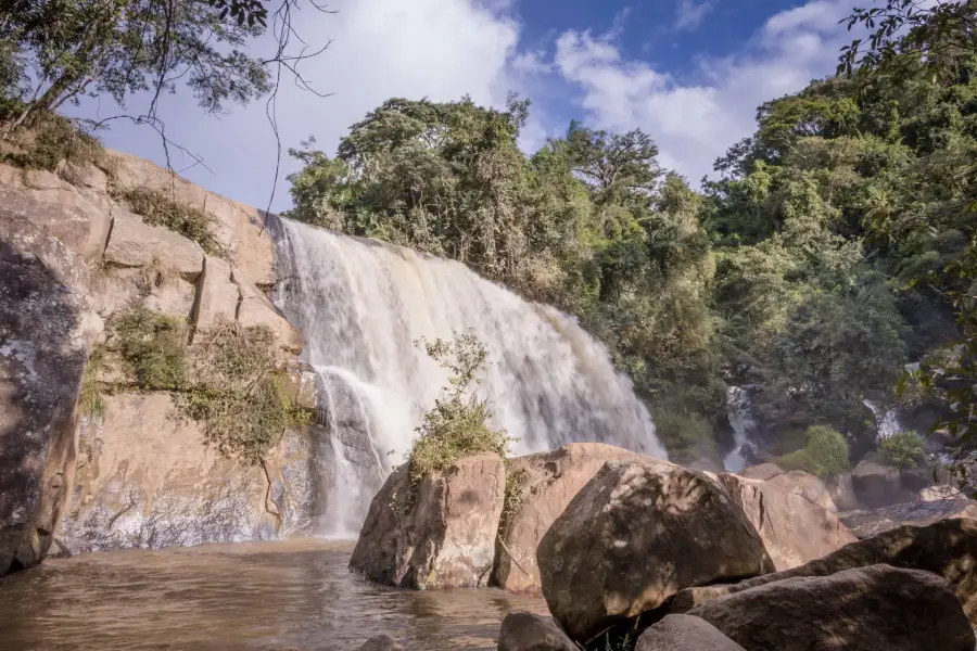 Cachoeira perto de SP