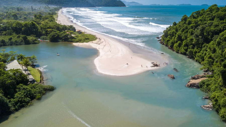 Praia de Itamambuca, em Ubatuba